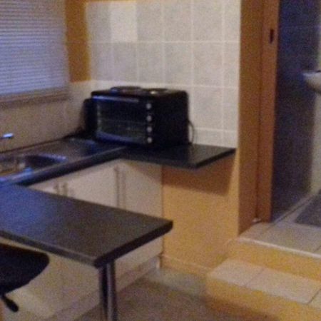 Let Us Accomodation 东伦敦 外观 照片